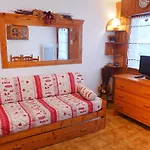 Apartment Les Jardins Du Mont-blanc-4 By Interhome *